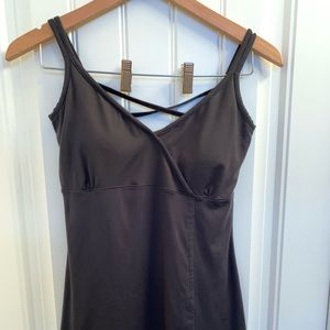 REI cami black spaghetti straps built in bra